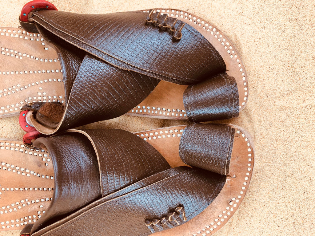 Mens Brown Leather Sandals ~ SandCruisers ~ Traditional Arabian Sandals ~ Great for Outdoors, Beaches, Parks, Lakes and Earthing!