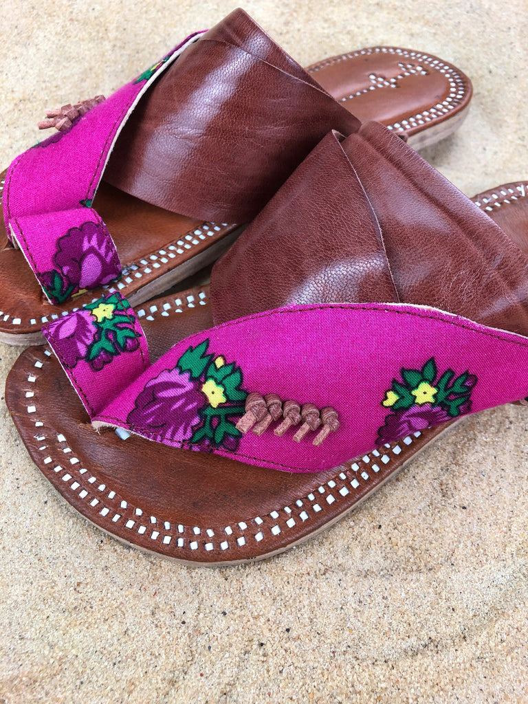 Womens Pink Leather Sandals ~ SandCruisers ~ Traditional Arabian Sandals ~ Great for Outdoors, Beaches, Parks, Lakes, Pools & Parties!