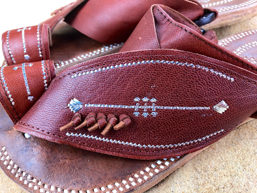 Mens Brown Leather Sandals ~ SandCruisers ~ Traditional Arabian Sandals ~ Great for Outdoors, Beaches, Parks, Lakes and Earthing!