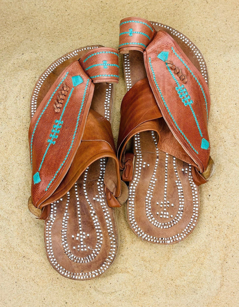 Mens Camel Colored Leather Sandals ~ SandCruisers ~ Traditional Arabian Sandals ~ Great for Outdoors, Beaches, Parks, Lakes and Earthing!