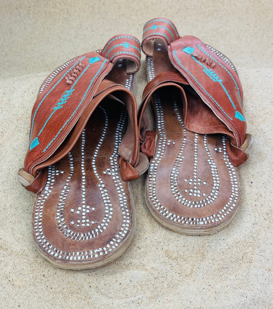 Mens Camel Colored Leather Sandals ~ SandCruisers ~ Traditional Arabian Sandals ~ Great for Outdoors, Beaches, Parks, Lakes and Earthing!