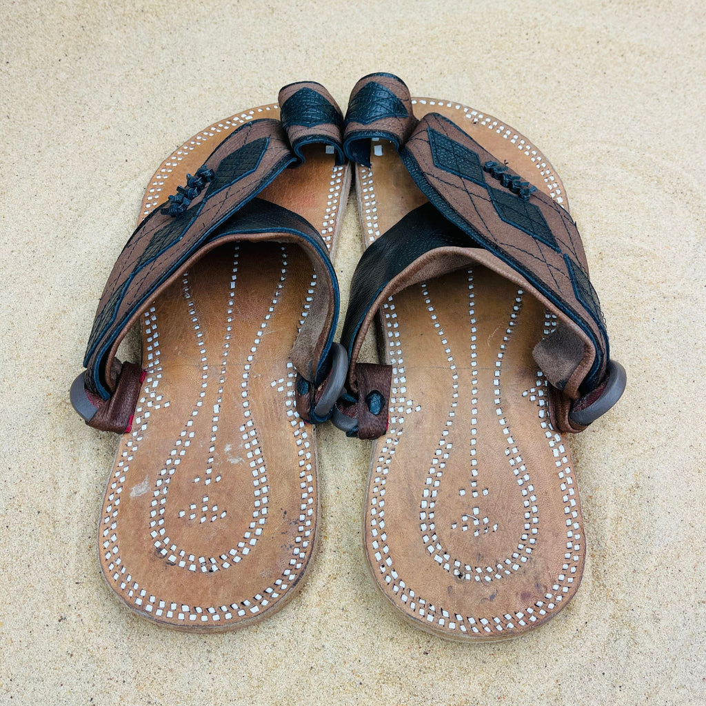 Mens Brown & Black Leather Sandals ~ SandCruisers ~ Traditional Arabian Sandals ~ Great for Outdoors, Beaches, Parks, Lakes and Earthing!